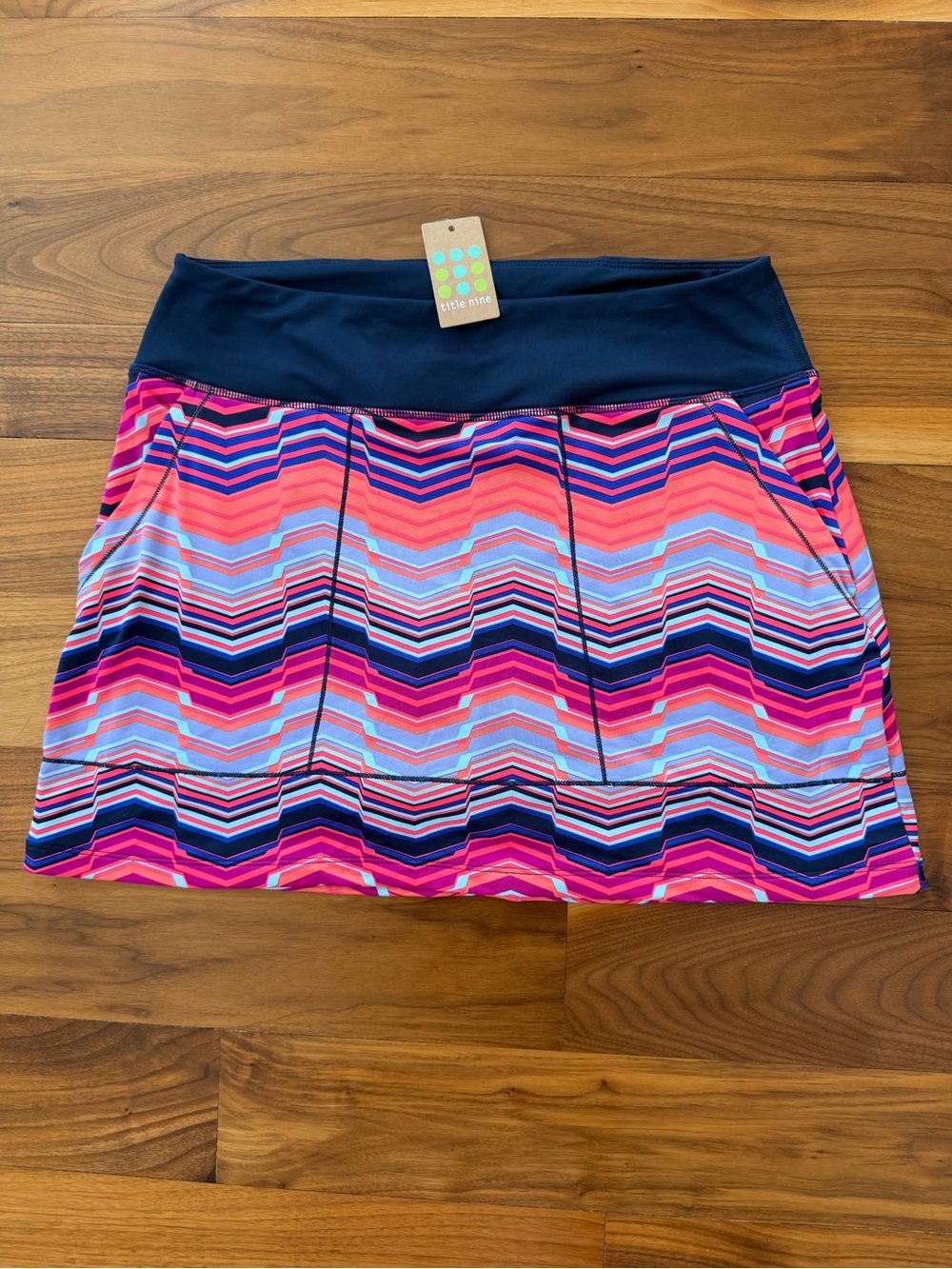 NWT Title Nine Gidget 2.0 Athletic Skort Size M Chevron Navy Pink Purple Coral